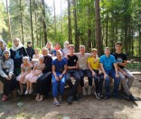 Воспитанники воскресной школы на источнике святого Иоанна Крестителя в Черневичах
