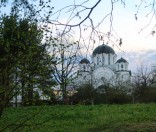 Весна в монастыре
