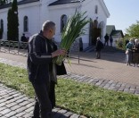 Подготовка праздничной дорожки