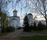 Весна в монастыре
