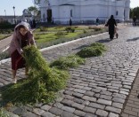 Подготовка праздничной дорожки