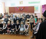 Воспитанники воскресной школы выступили с Рождественским концертом в Малоситнянской  школе