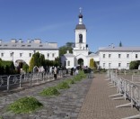 Подготовка праздничной дорожки