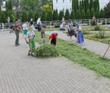 Подготовка праздничной дорожки