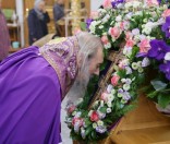 Воздвижение Честного и Животворящего Креста Господня 