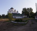 Монастырь на рассвете