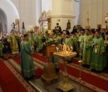 Праздничное Всенощное бдение