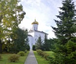 Осень в монастыре