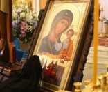 Пребывание Годеновского Креста и Жировичской иконы Божией Матери в Полоцкой обители