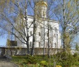 Весна в монастыре