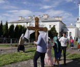 Подготовка праздничной дорожки