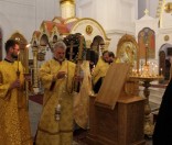 Праздник Происхождения (изнесения) Честных Древ Животворящего Креста Господня в Полоцкой обители