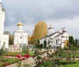 Осень в монастыре