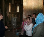 Экскурсию проводит Дарья Скобцова