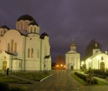 Осенний вечер в монастыре