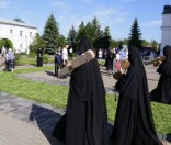 Подготовка праздничной дорожки