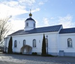 Весна в монастыре