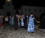 Пребывание Годеновского Креста и Жировичской иконы Божией Матери в Полоцкой обители