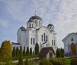 Весна в монастыре