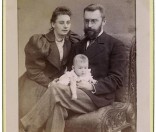 Екатерина Денисовна с супругом Сергеем Васильевичем Мойсеенко-Великим и дочерью Екатериной