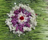 Украшение праздничной дорожки