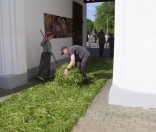 Подготовка праздничной дорожки