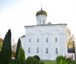 Осень в монастыре