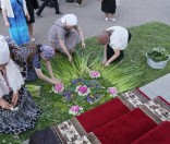 Подготовка праздничной дорожки