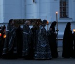 Утреня с чином погребения Плащаницы