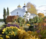 Осень в монастыре