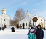 Дети воскресной школы прославляют Рождество Христово